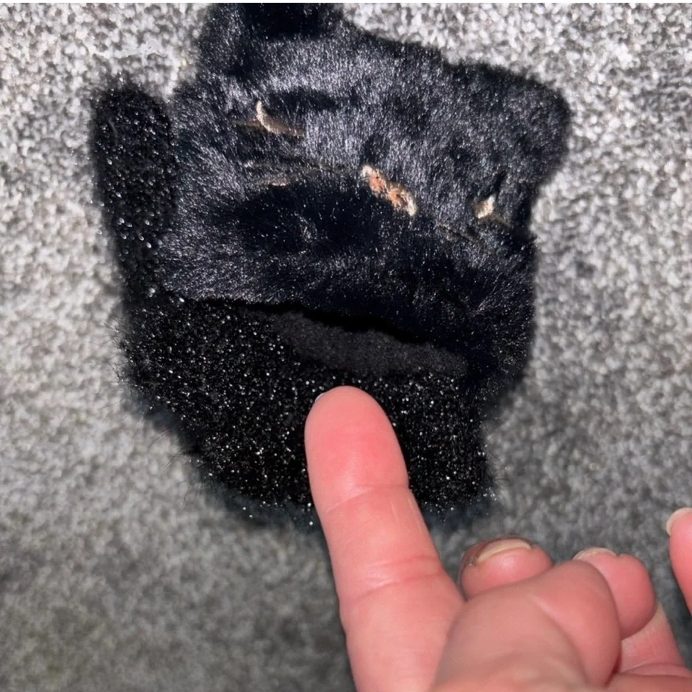 The Children’s Place Black Cat 🐈‍⬛ FINGERLESS GLOVES. Size: L/XL (8 + YEARS)